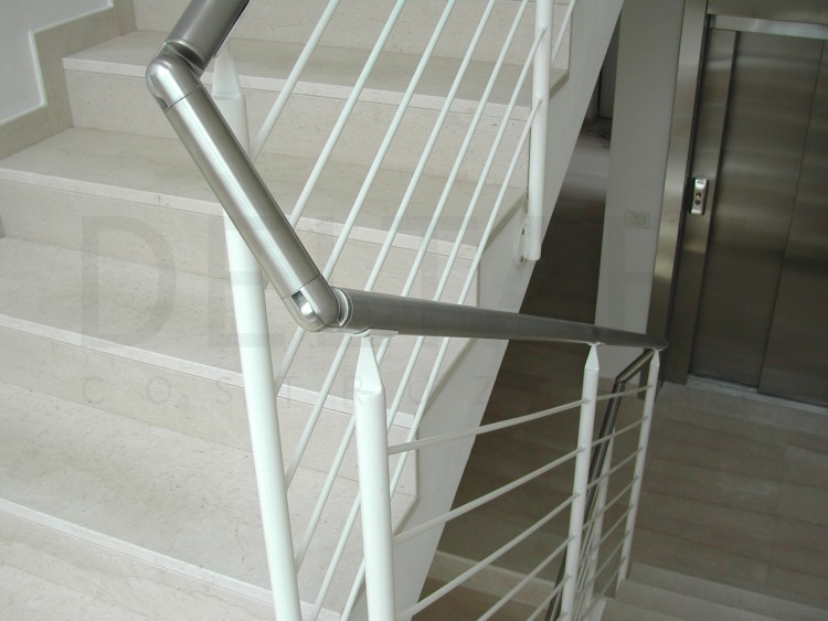 Iron parapets for internal stairs